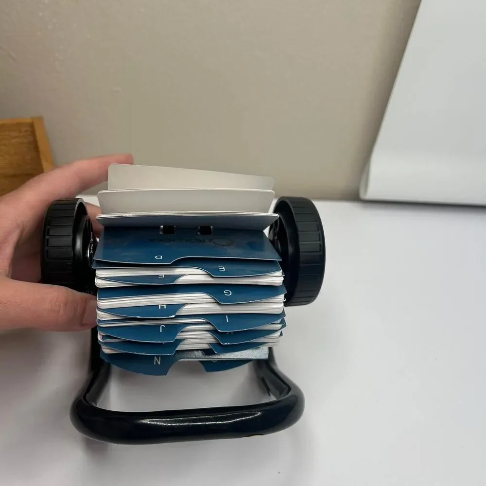 Rolodex Classic Open Rotary Card File 250 1-3/4 x 3-1/4 Inch Cards 24 A-Z Guides
